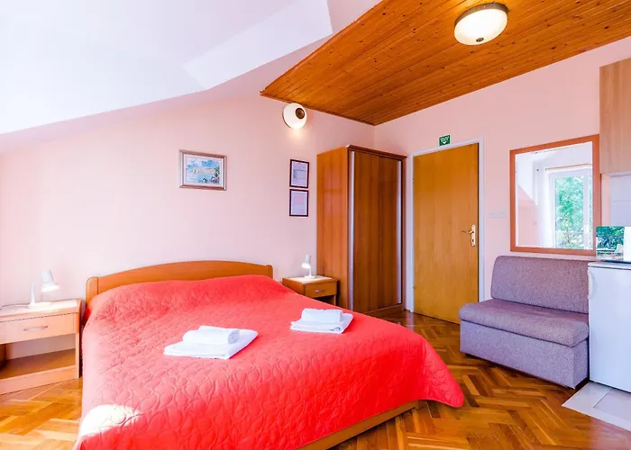 Apartments Mali Paradiso