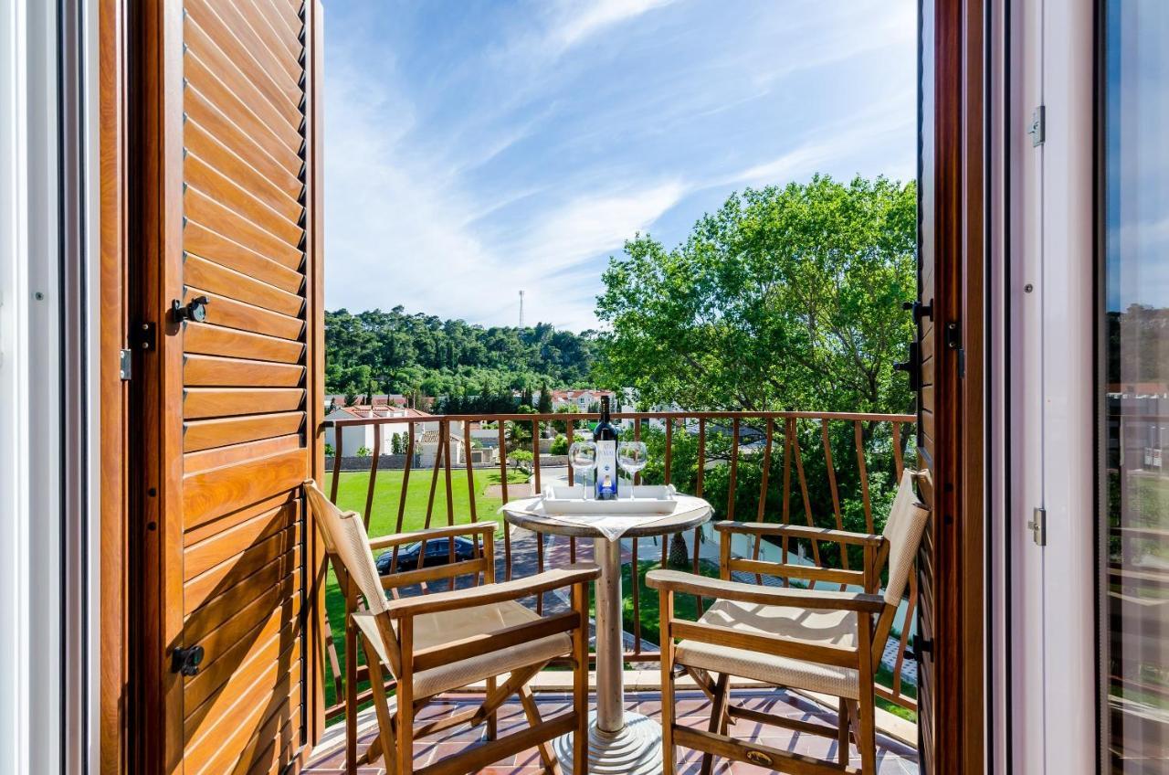 Apartment Mali Paradiso
