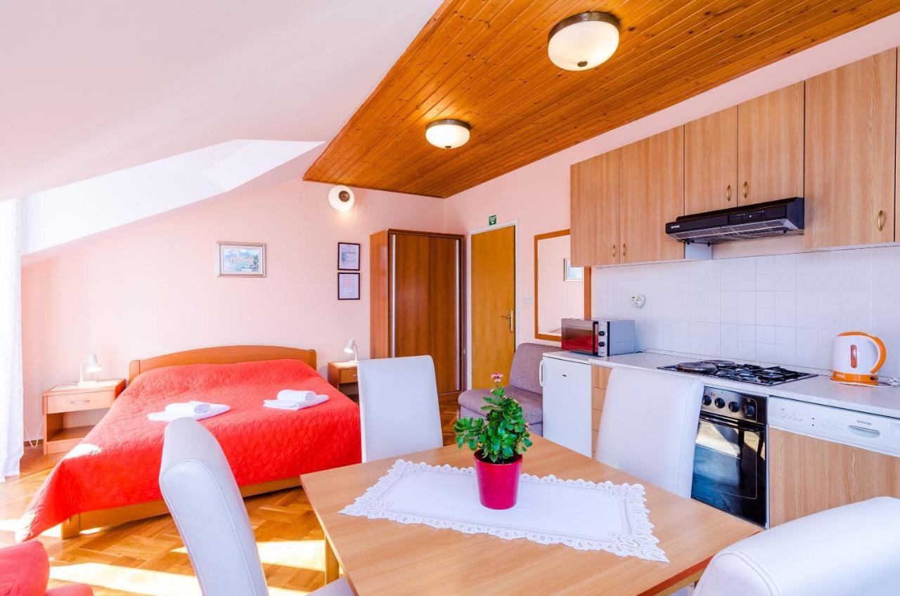 Mali Paradiso Apartment